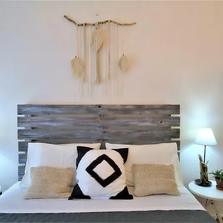 Minimalist In Corfu Town Apartmán